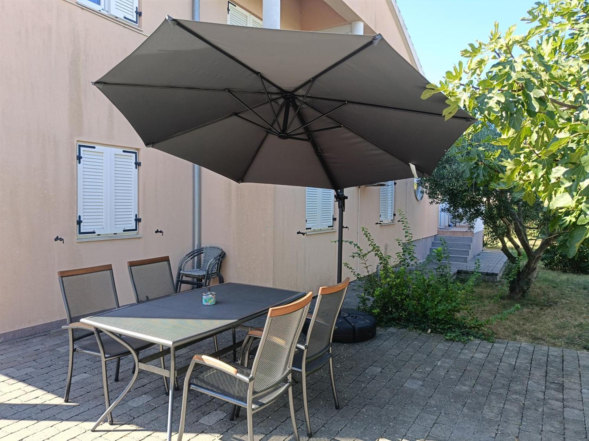 Apartment Ivana Turanj Extérieur photo